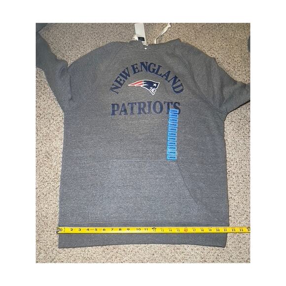 NFL -  Patriots Gray Hooded Sweatshirt - NWT - Men's Large - Picture 8 of 12